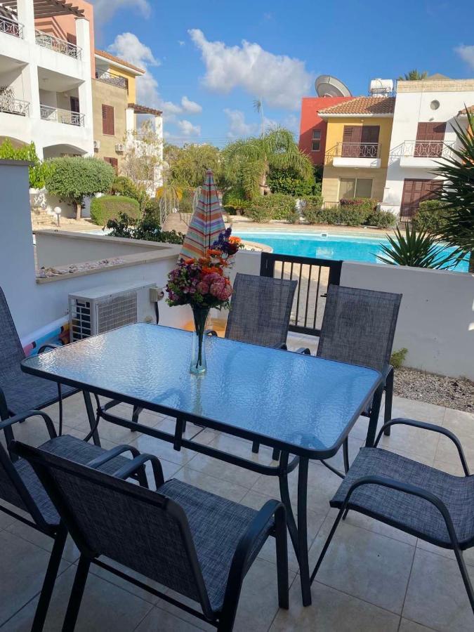 Cosy House With Pool, Pafos,tombs Of Kings Daire Pafos